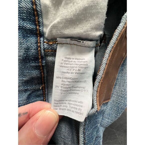 Madewell Slim Straight Leg Mid-Rise Light Wash Denim Jeans - Picture 6 of 6